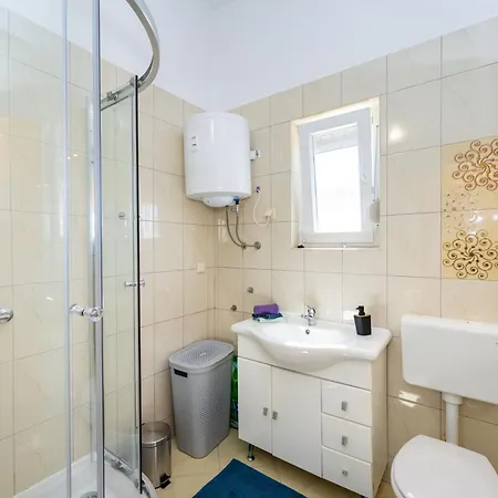 아파트 Crnko, 50m From The With Free Parking And Drinkable Tap Water *