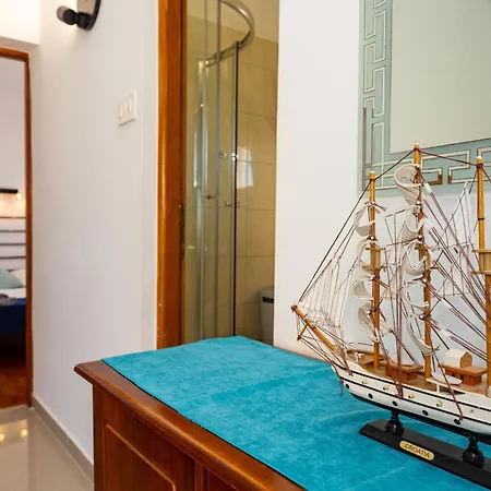 Apartament Crnko, 50m From The With Free Parking And Drinkable Tap Water