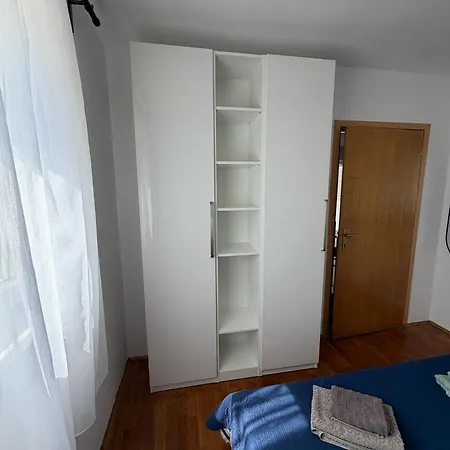 Crnko, 50m From The With Free Parking And Drinkable Tap Water Apartman Vir